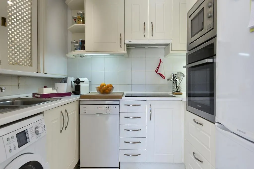Apartment Urb. Alhambra Del Mar, Marbella Hotel Spain